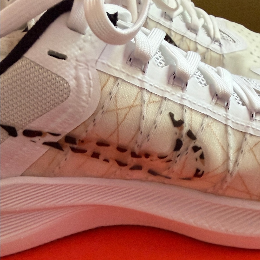 Nike White and Black Zoom Sneakers with Leopard Swoosh - Picture 6 of 8
